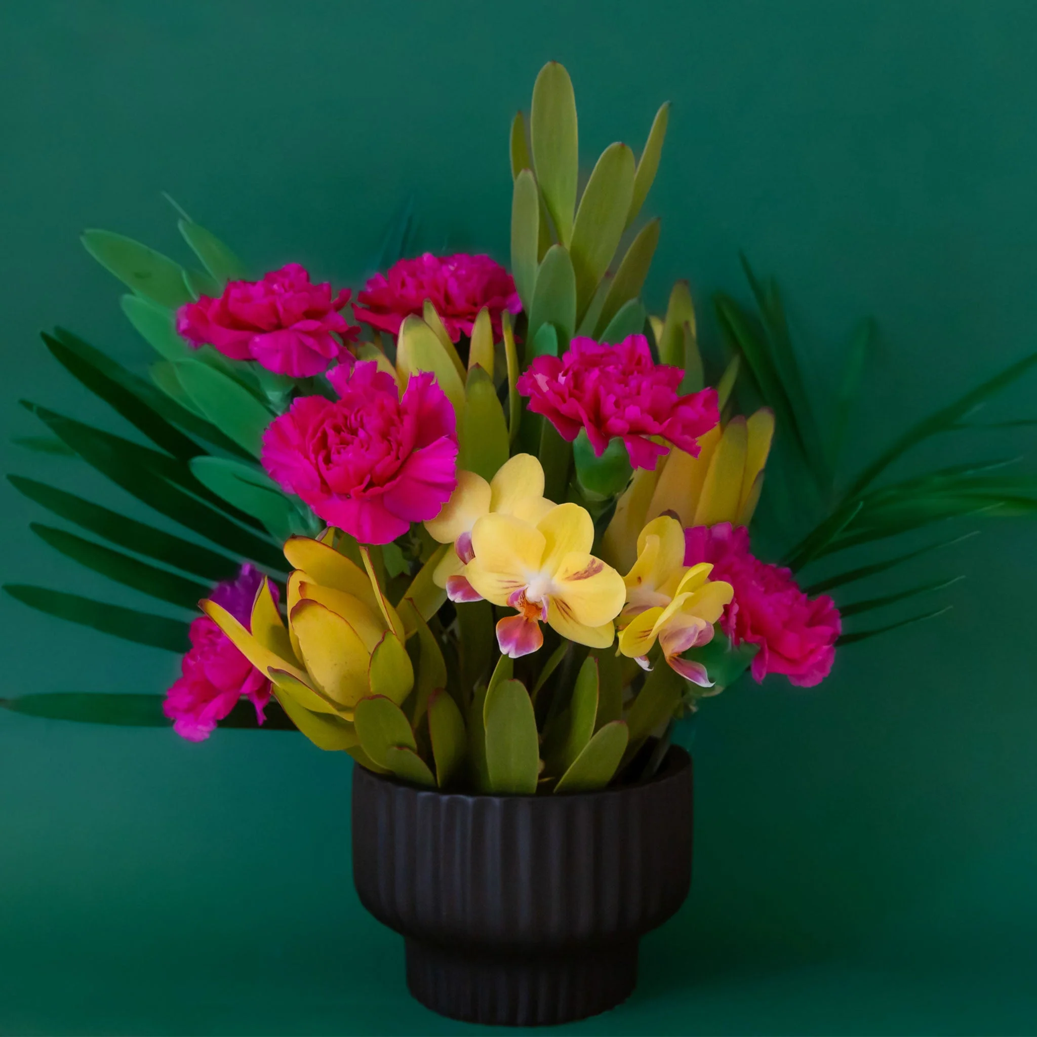 Presley Vase | Black - Image 4