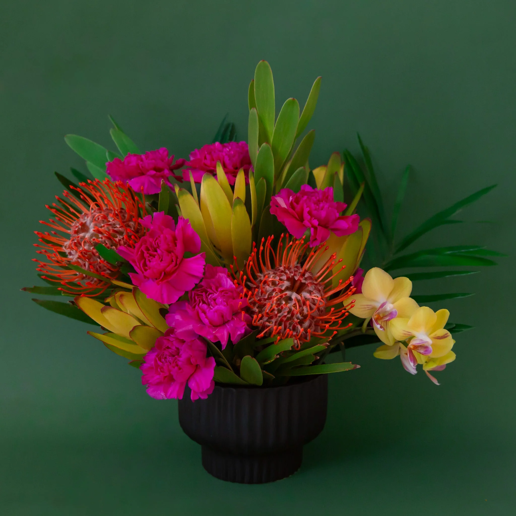 Presley Vase | Black - Image 5