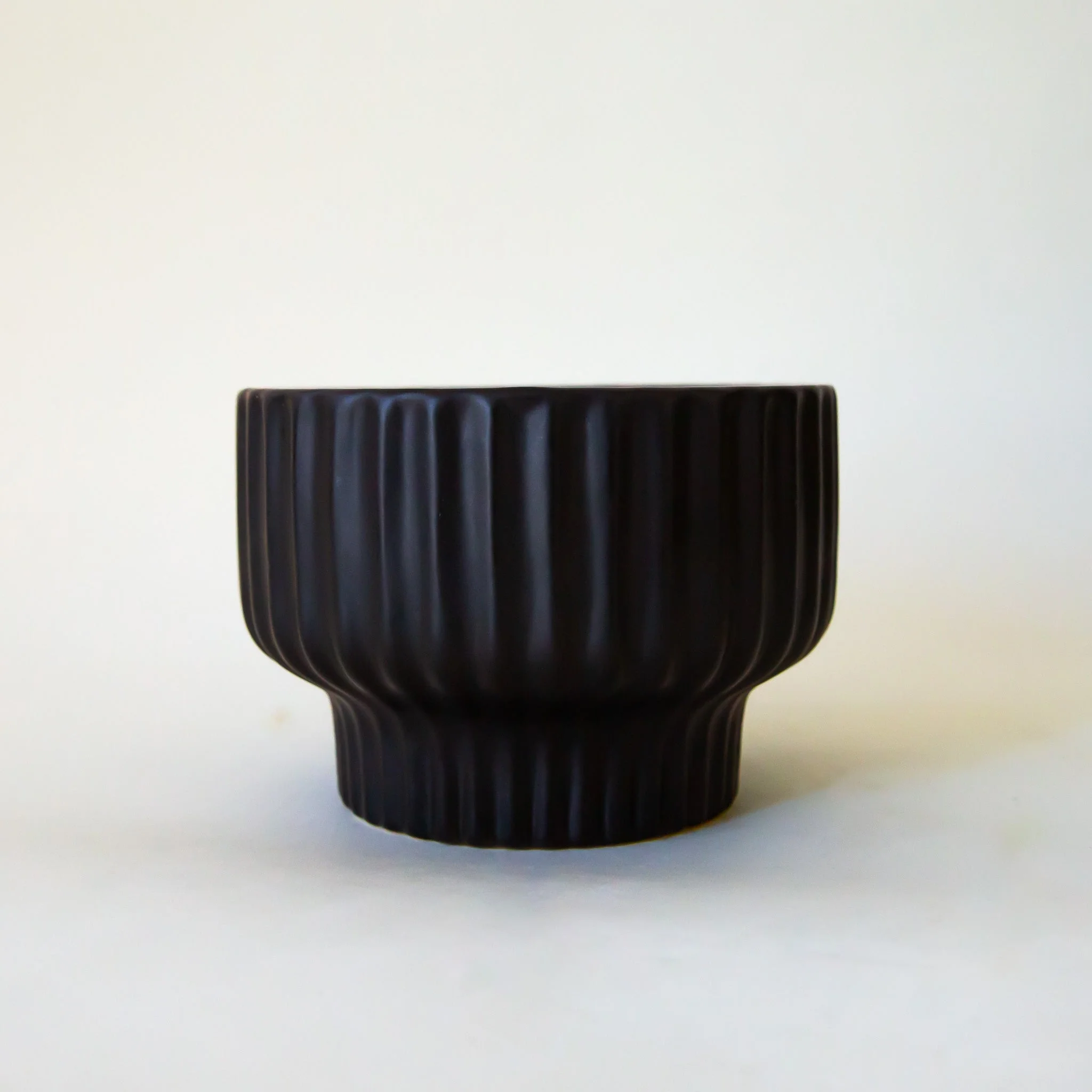 Presley Vase | Black - Image 7