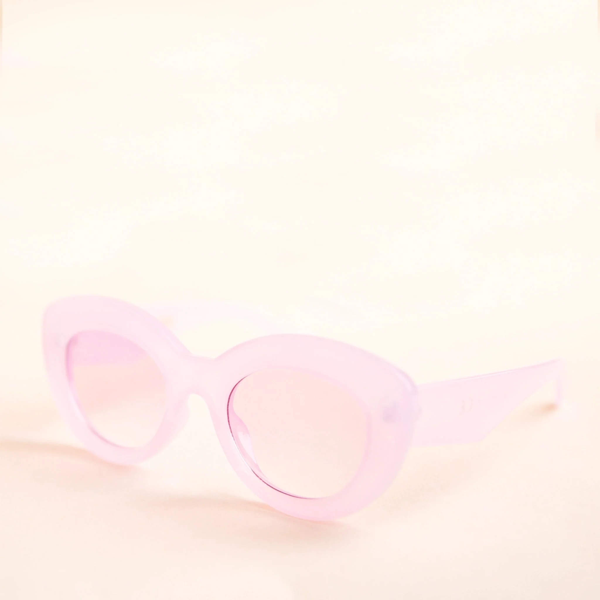 Gemma Sunglasses | Amethyst - Image 4